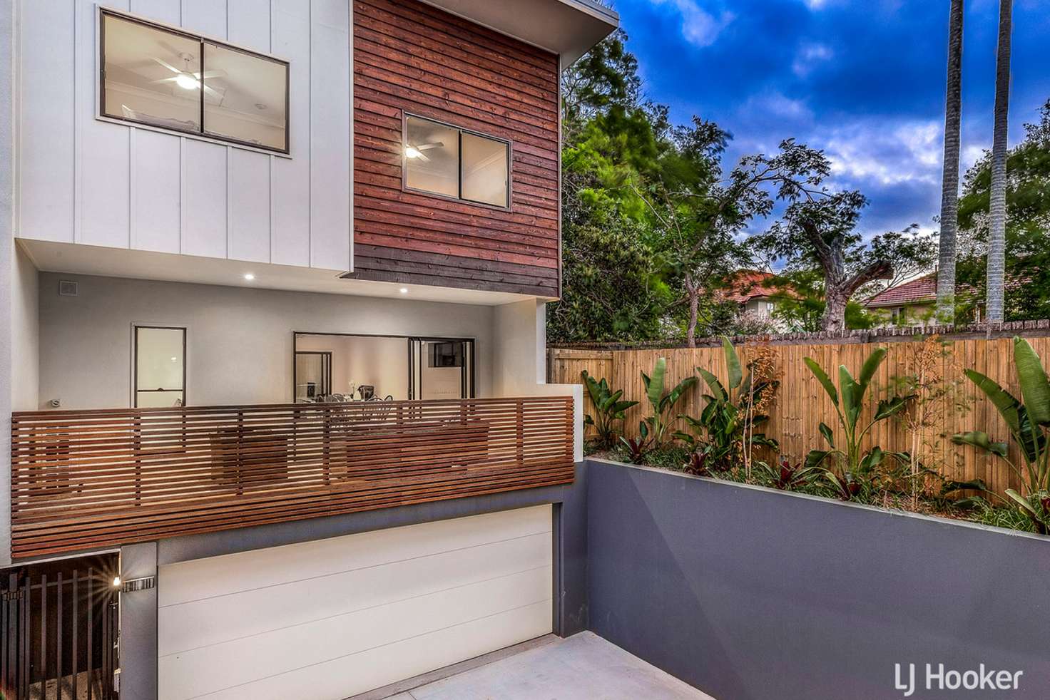 Main view of Homely townhouse listing, 9/1 Berge Street, Mount Gravatt QLD 4122