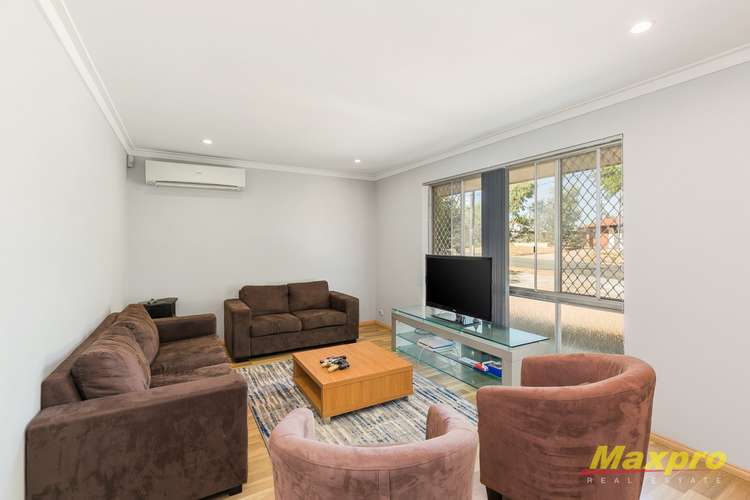 Fourth view of Homely house listing, 3 Parer Close, Thornlie WA 6108