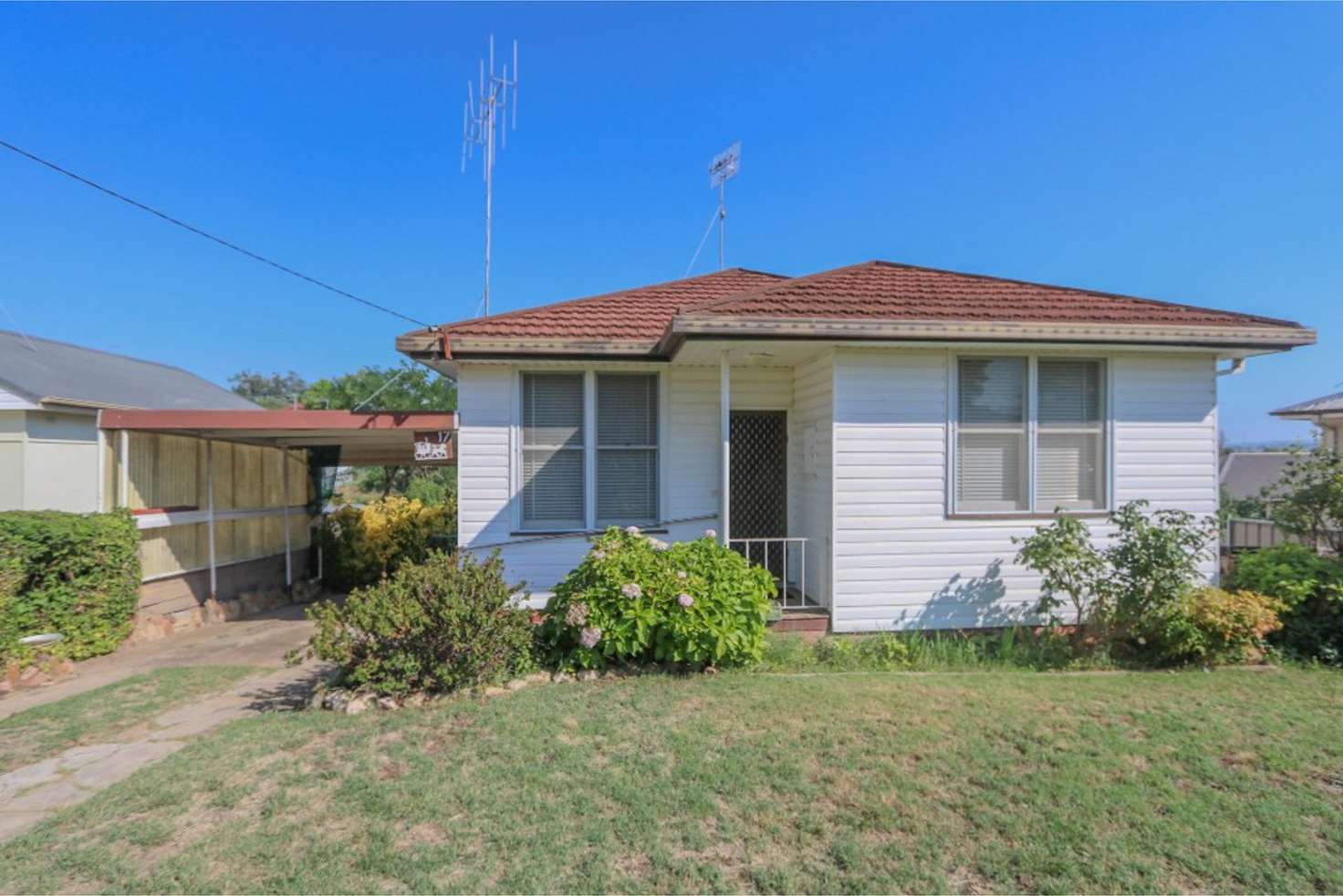 Main view of Homely house listing, 17 Commonwealth Street, West Bathurst NSW 2795