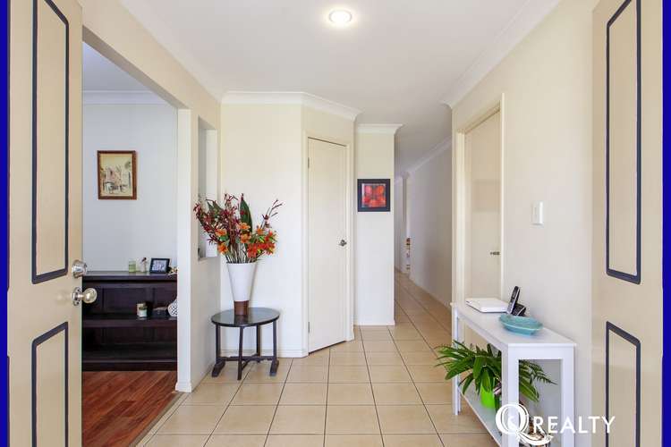 Second view of Homely house listing, 7 Hattah Place, Parkinson QLD 4115