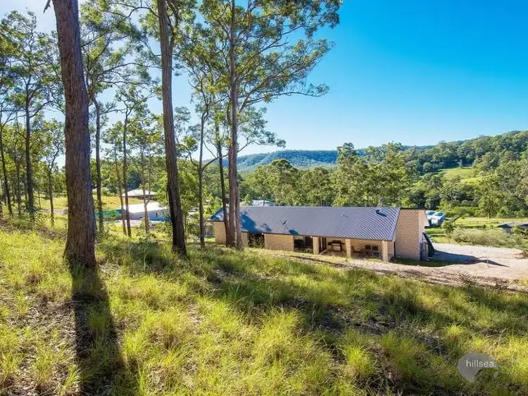 15 Woodland Avenue, Mount Nathan QLD 4211