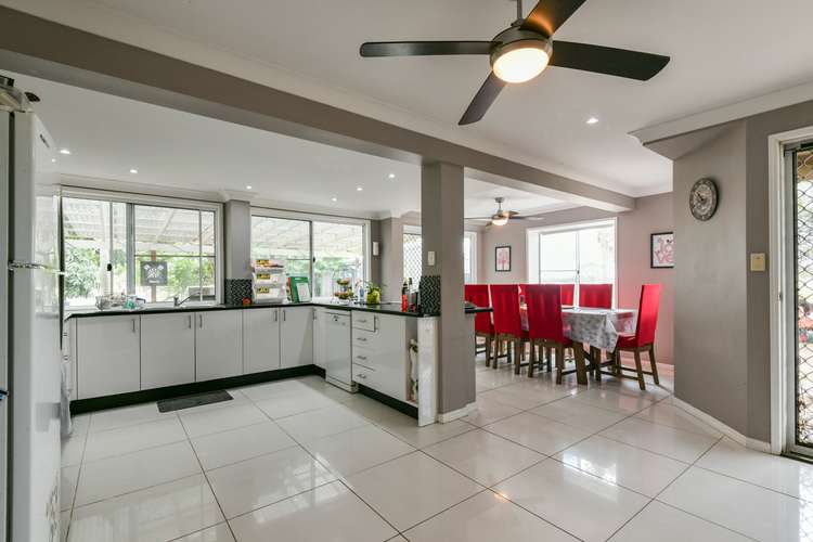 Third view of Homely cropping listing, 93 Lakeview Drive, Alloway QLD 4670