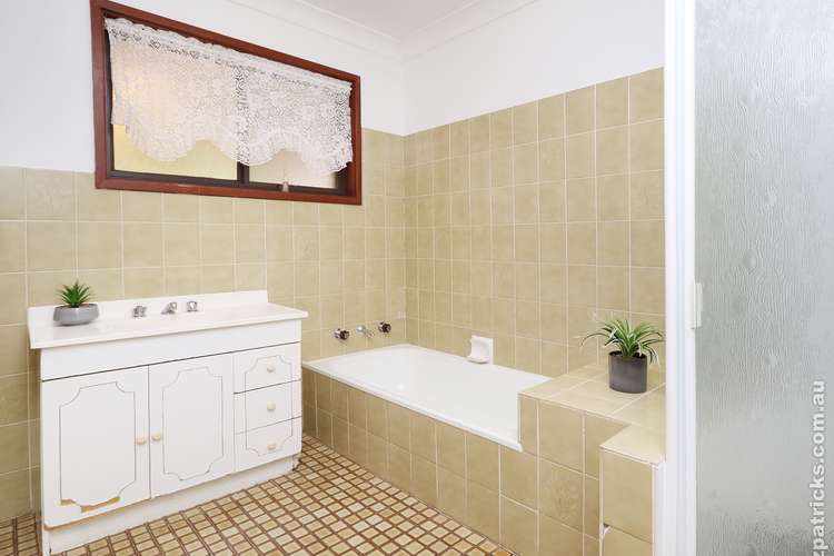 Fourth view of Homely house listing, 13 Grinton Avenue, Ashmont NSW 2650