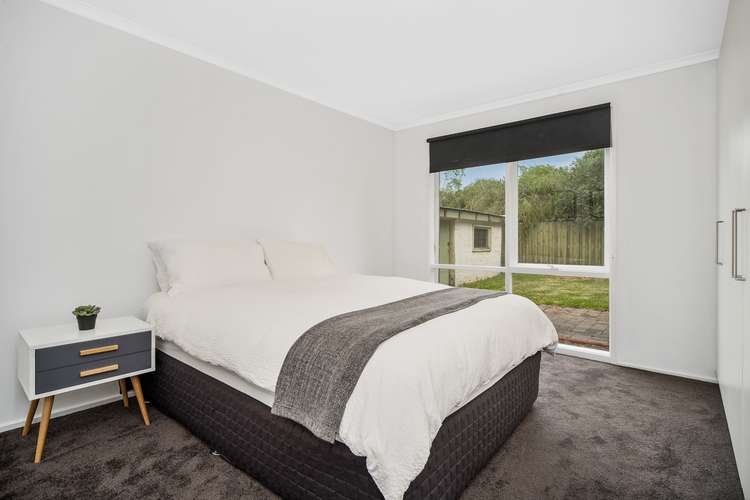 Fifth view of Homely house listing, 18 Elisdon Drive, Seaford VIC 3198