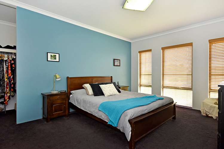Fourth view of Homely house listing, 25 Summerville Boulevard, Caversham WA 6055