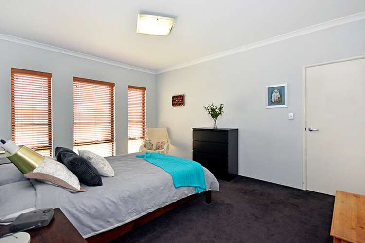 Sixth view of Homely house listing, 25 Summerville Boulevard, Caversham WA 6055