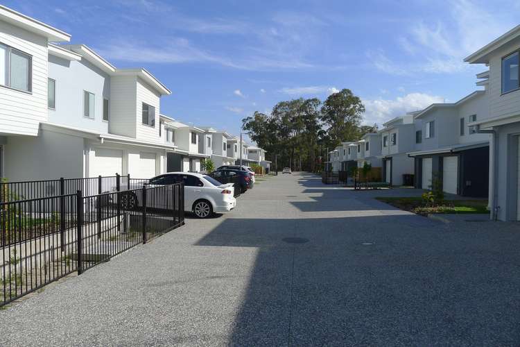 Second view of Homely townhouse listing, 6A Cloverdale Road, Doolandella QLD 4077