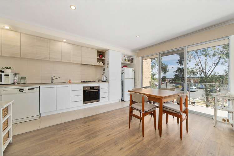 Second view of Homely unit listing, 6 Karri Drive, Cranbourne VIC 3977