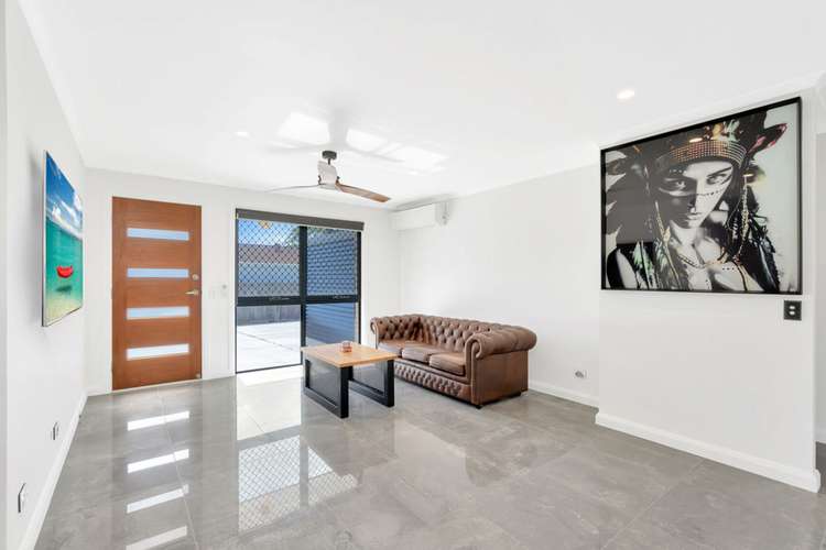 Fourth view of Homely semiDetached listing, 2/47 Alexander Drive, Highland Park QLD 4211