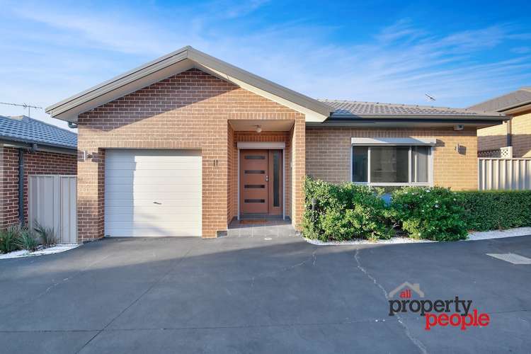 Main view of Homely villa listing, 11/73 Woodpark Road, Woodpark NSW 2164