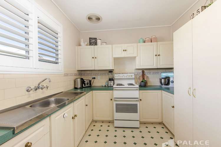 Seventh view of Homely house listing, 2 Chifley Crescent, Brassall QLD 4305