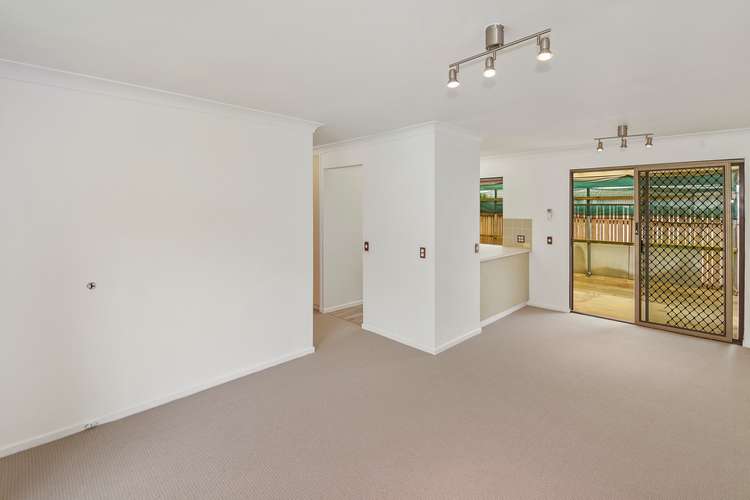 Fourth view of Homely unit listing, 61/96 Beerburrum Street, Battery Hill QLD 4551