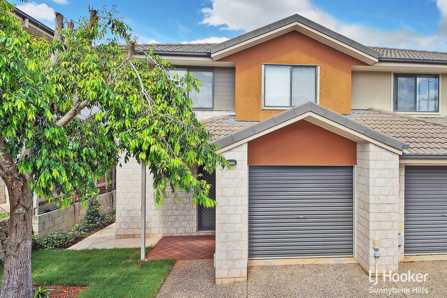 Main view of Homely townhouse listing, 24/8 Charnwood Street, Sunnybank Hills QLD 4109