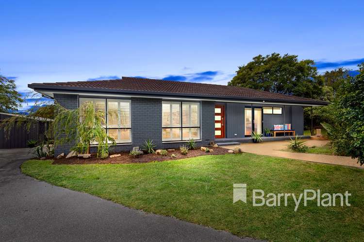Second view of Homely house listing, 8 Salvia Court, Rosebud VIC 3939