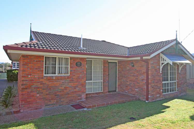 Main view of Homely villa listing, 1/112 Mathieson Street, Bellbird NSW 2325