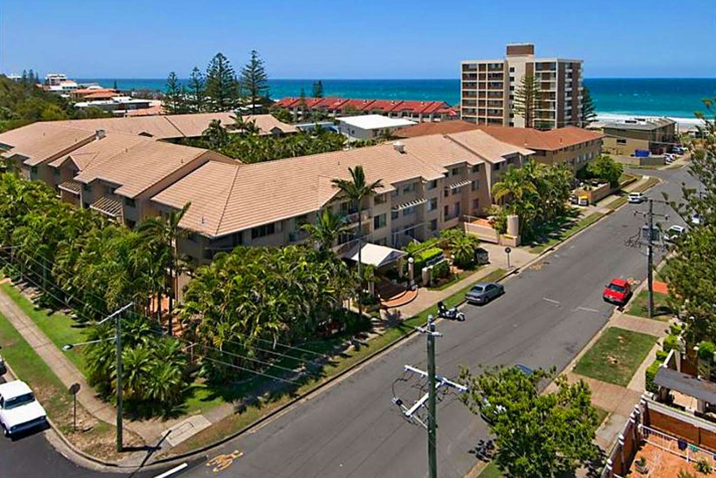 Main view of Homely unit listing, 4/15 Santa Monica Road, Miami QLD 4220