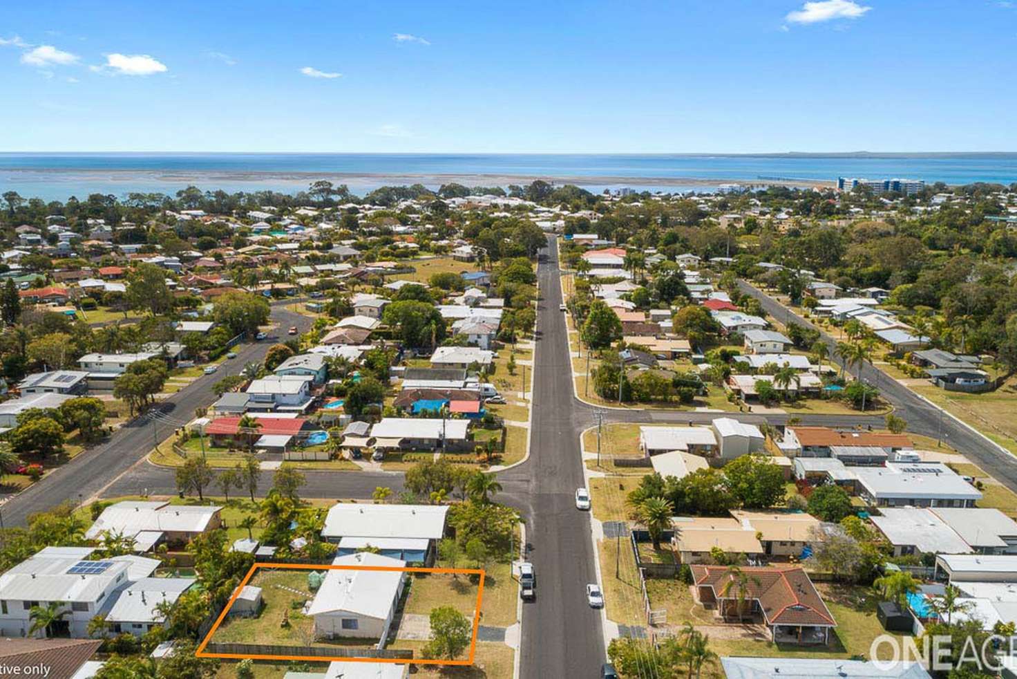 Main view of Homely house listing, 33 William Street, Urangan QLD 4655