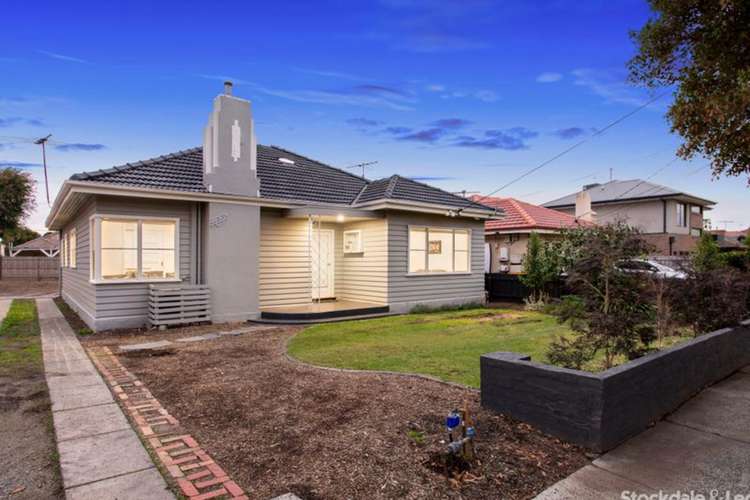 Third view of Homely townhouse listing, 1/107 Golf Road, Oakleigh South VIC 3167