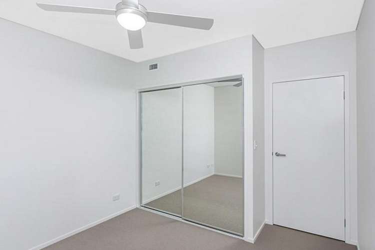 Fourth view of Homely unit listing, 24/40 Carl Street, Woolloongabba QLD 4102