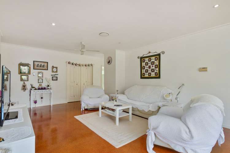 Seventh view of Homely house listing, 10 Hakea Court, Sale VIC 3850
