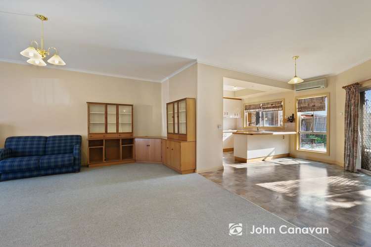 Second view of Homely house listing, 2/7 Somerset Crescent, Mansfield VIC 3722