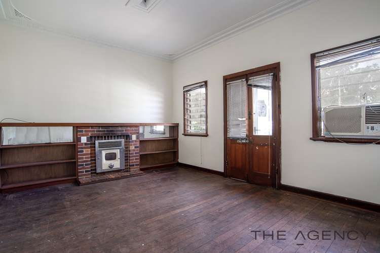 Second view of Homely house listing, 32 Alexandra Place, Bentley WA 6102