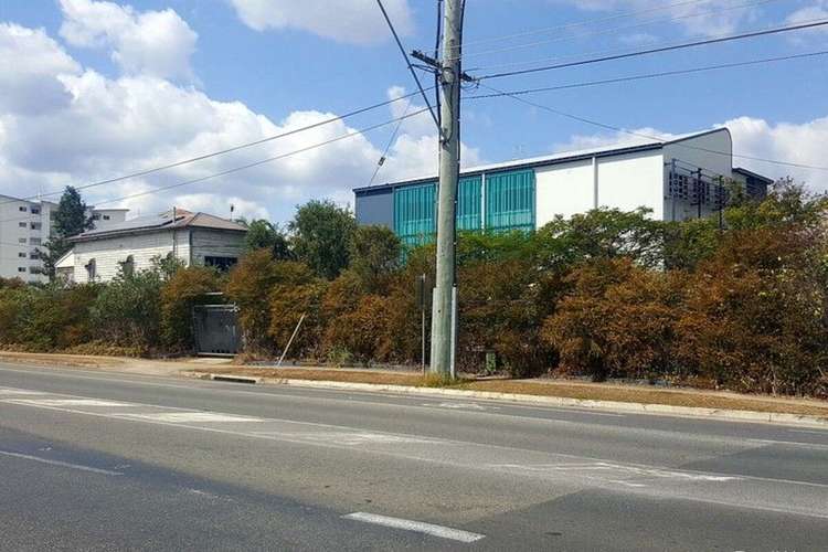 Main view of Homely house listing, 2 BOLSOVER Street, Rockhampton City QLD 4700