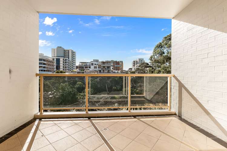Fifth view of Homely apartment listing, 27/28 Crystal Street, Waterloo NSW 2017