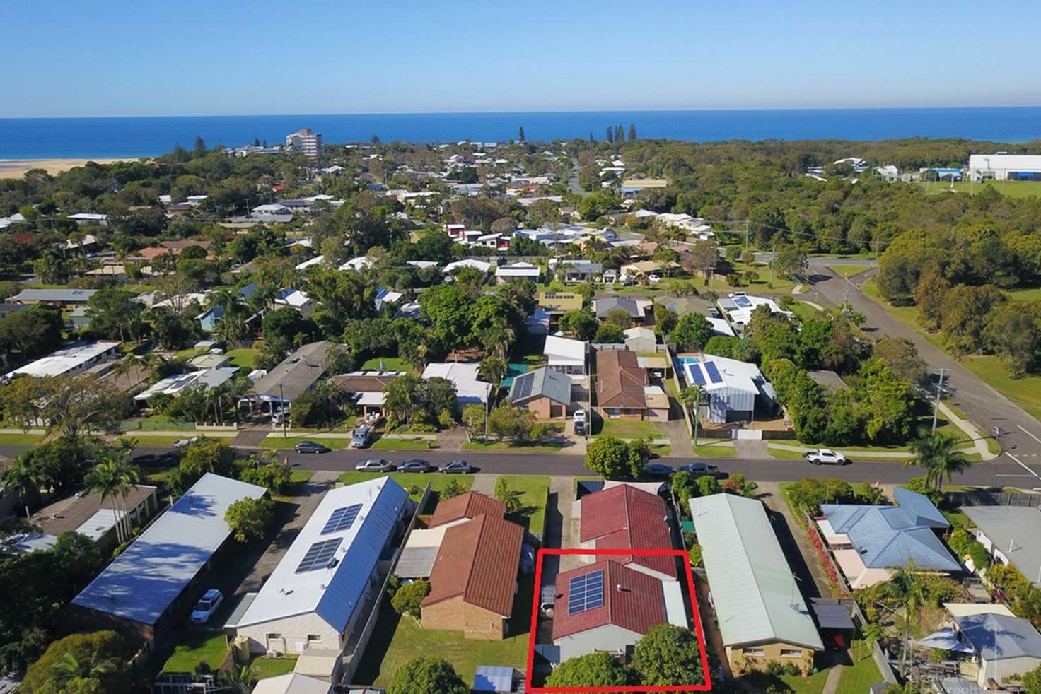 Main view of Homely semiDetached listing, 2/22 Croydon Avenue, Currimundi QLD 4551