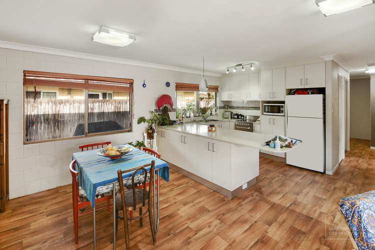 Sixth view of Homely semiDetached listing, 2/22 Croydon Avenue, Currimundi QLD 4551