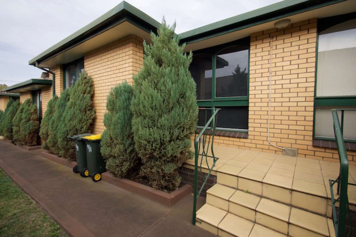 Main view of Homely unit listing, 4/8 Irvine Crescent, Brunswick VIC 3056