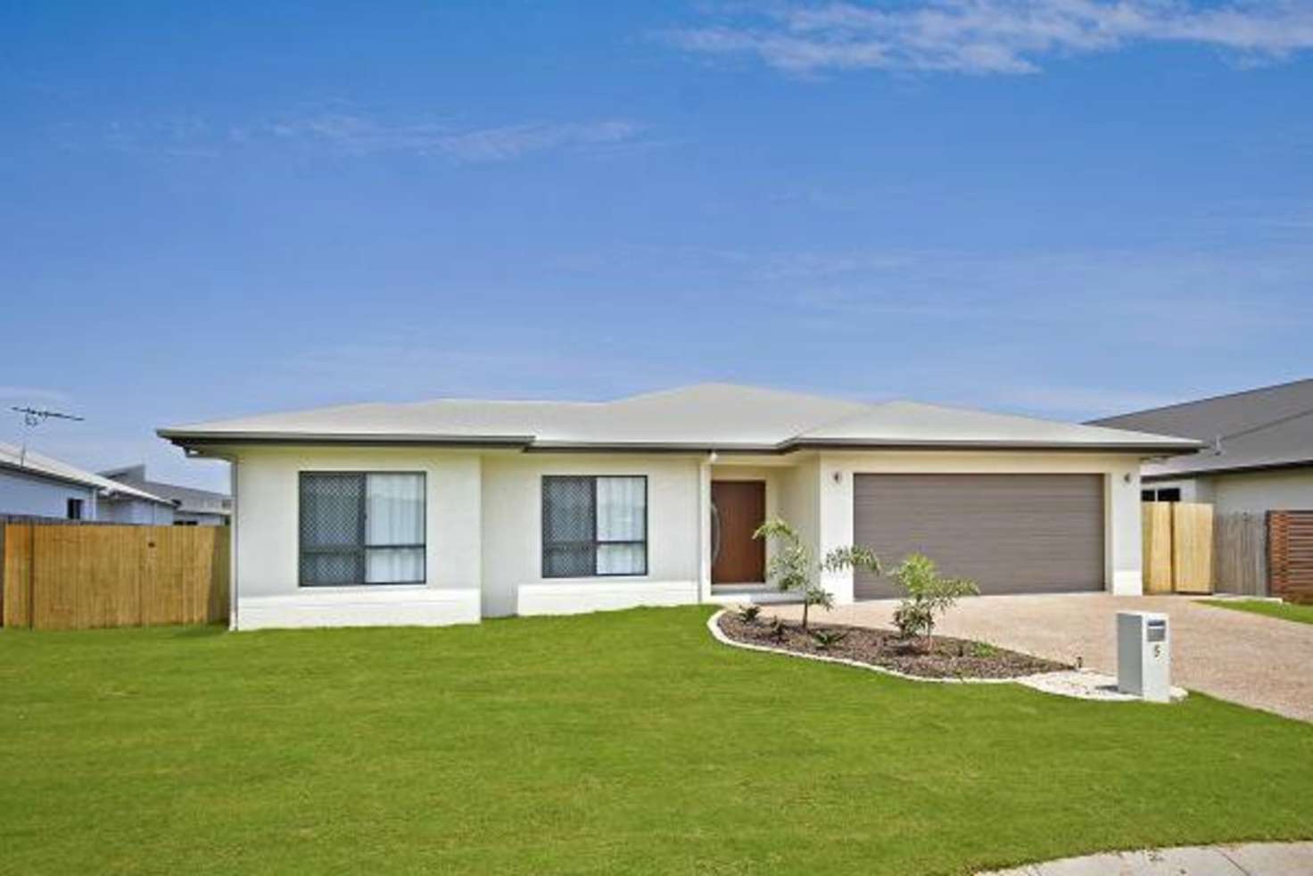 Main view of Homely house listing, 5 Waterdale Pocket, Idalia QLD 4811