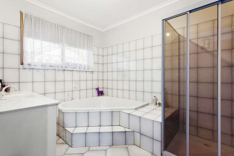 Fifth view of Homely house listing, 9 Cunningham Place, Oakleigh South VIC 3167