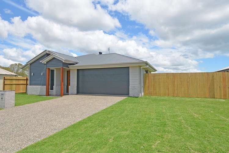 Second view of Homely house listing, 5 Waugh Street, Urangan QLD 4655