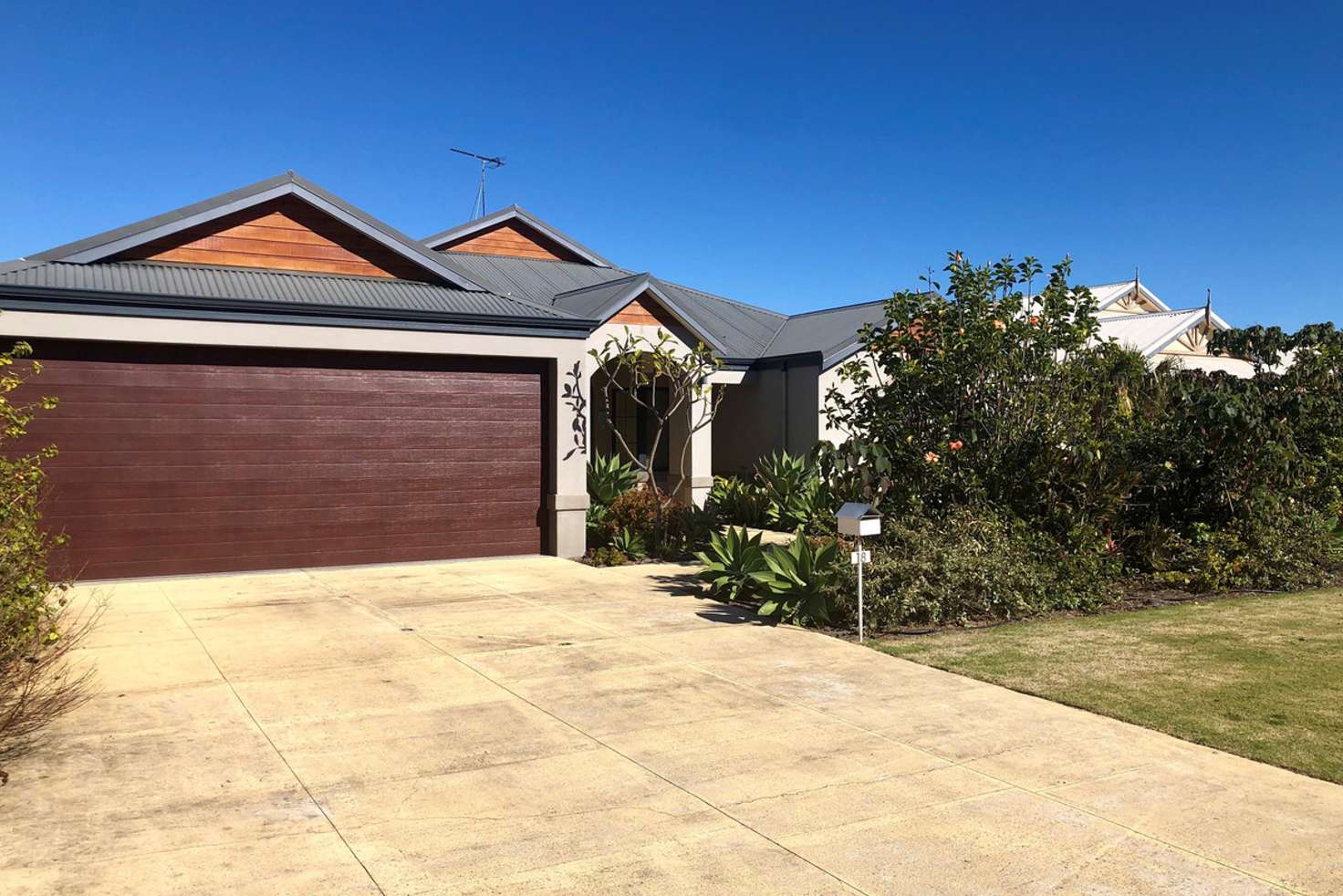 Main view of Homely house listing, 18 Marsupial Bend, Broadwater WA 6280