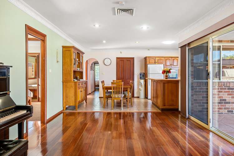 Fifth view of Homely house listing, 4 Ivy Avenue, Mcgraths Hill NSW 2756