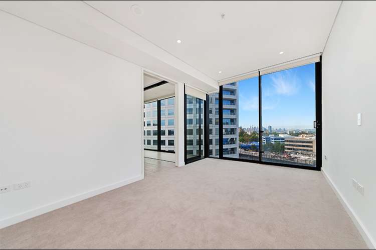 Fifth view of Homely apartment listing, 706/10 Atchison Street, St Leonards NSW 2065