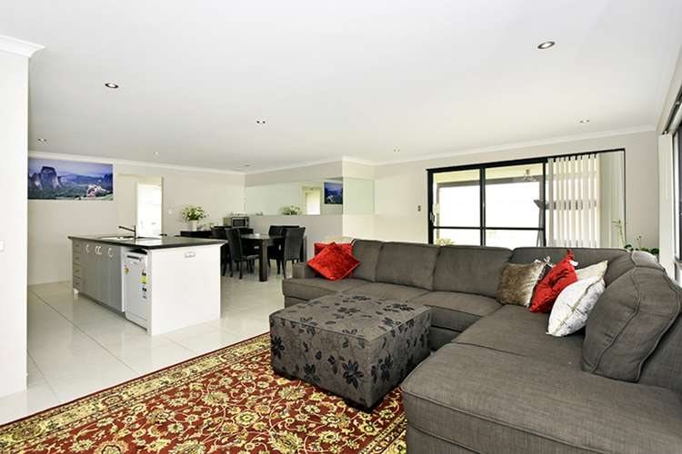 Seventh view of Homely house listing, 98 Barbarossa Drive, Caversham WA 6055