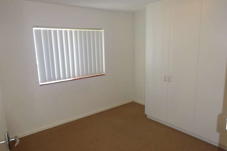Fifth view of Homely apartment listing, 4/38 Cunningham Terrace, Daglish WA 6008