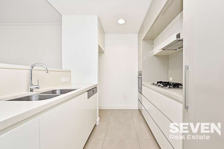 Fourth view of Homely apartment listing, 404/2 Peninsula Drive, Breakfast Point NSW 2137