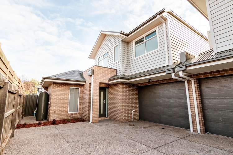 Main view of Homely townhouse listing, 4/17 Hutchinson Street, Albion VIC 3020