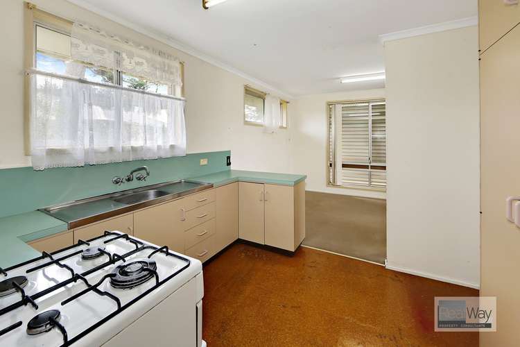 Sixth view of Homely house listing, 43 Jenalyn Crescent, Avoca QLD 4670