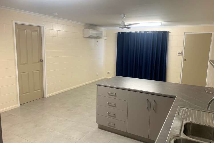 Fifth view of Homely apartment listing, 15 Fraire Street, Hermit Park QLD 4812