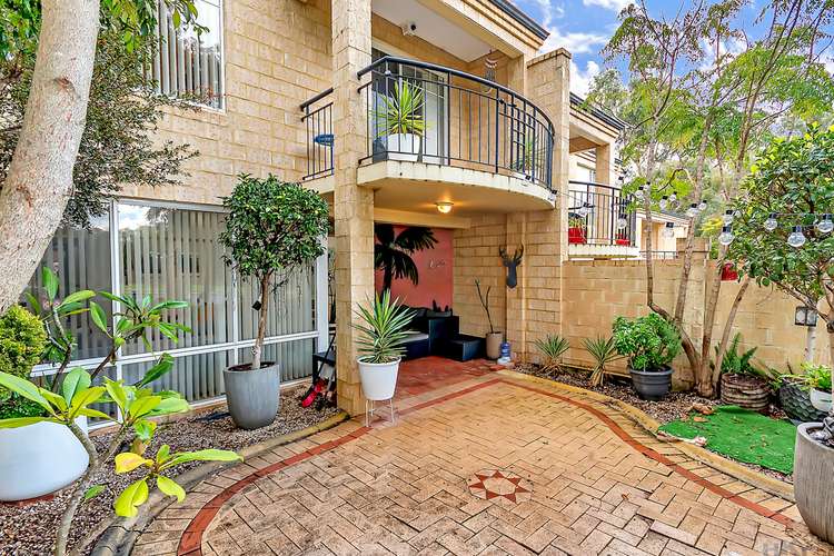 Second view of Homely townhouse listing, 4/5 Spyglass Grove, Connolly WA 6027