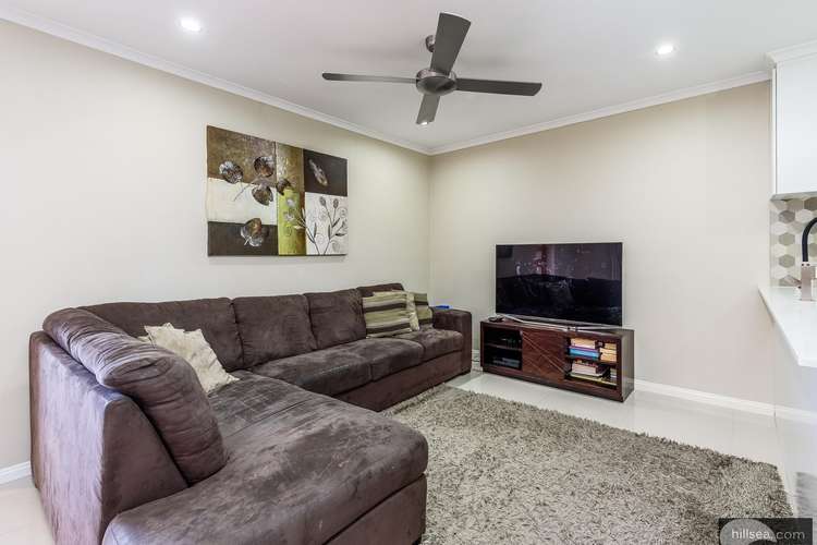 Fifth view of Homely semiDetached listing, 2/19 Hentdale Court, Labrador QLD 4215
