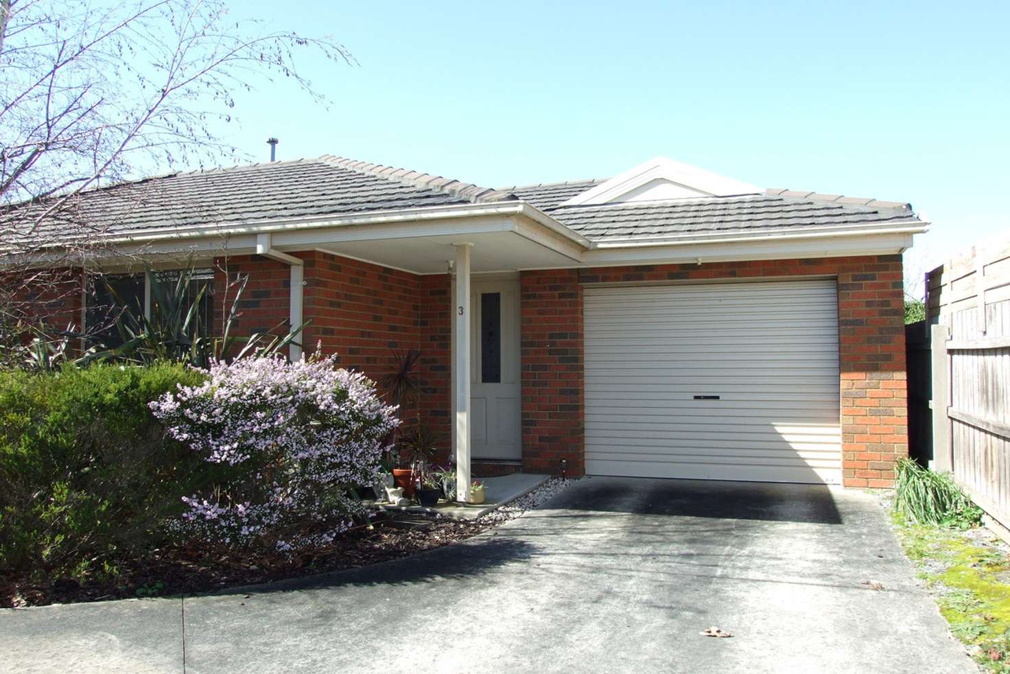Main view of Homely townhouse listing, 3/9 Ferguson Street, Moe VIC 3825