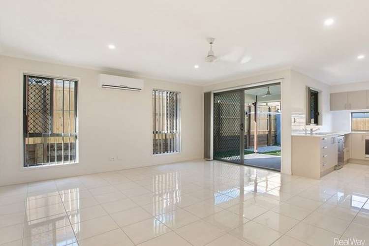 Second view of Homely semiDetached listing, 2/6 Clements Street, Griffin QLD 4503