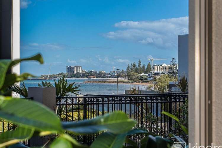 Main view of Homely apartment listing, 6/146 Prince Edward Parade, Scarborough QLD 4020
