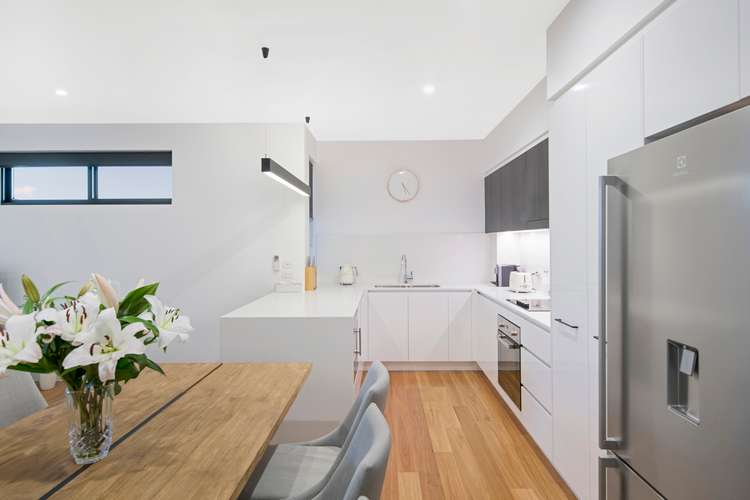 Fourth view of Homely apartment listing, 301/40 Donaldson Street, Greenslopes QLD 4120