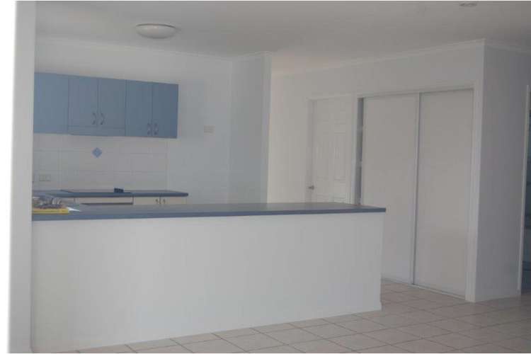 Fifth view of Homely unit listing, 1/14 Caroline Street, Aitkenvale QLD 4814